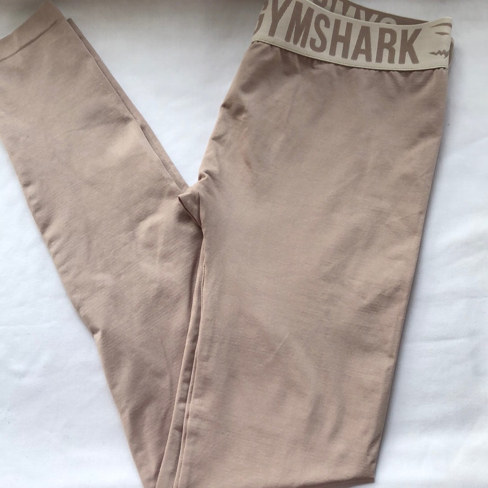 Gymshark fit leggings size Medium